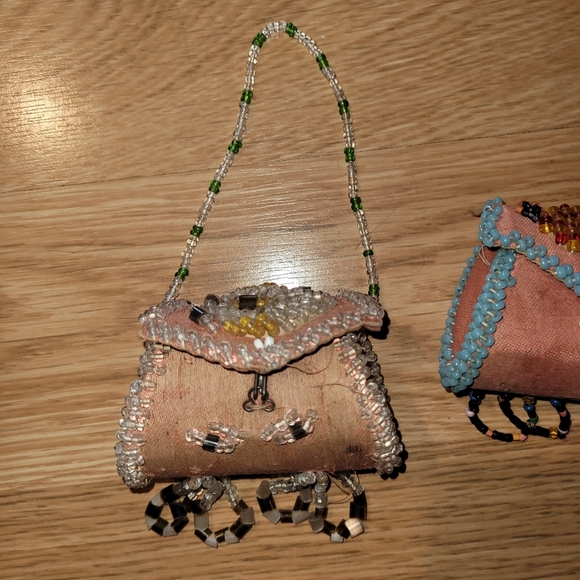 Antique Native American Mini Purses - Picture 3 of 9